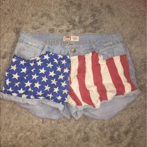 L.e.i low rise American flag shorts